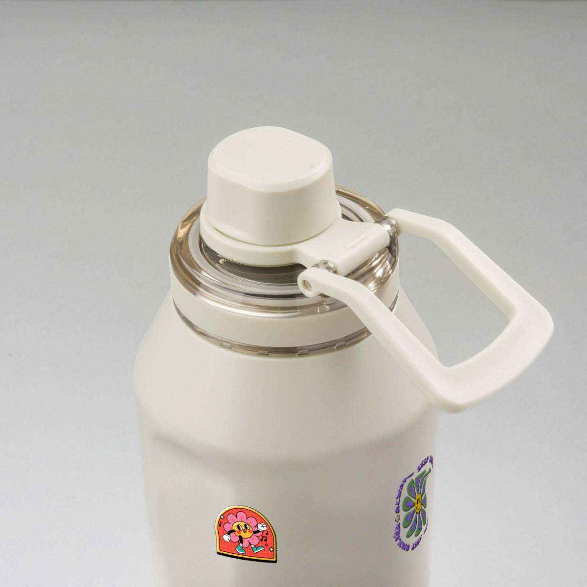 Garrafa Térmica PACCO Vyta 1200ml Retrô Good Vibes Creme, vista de cima com a alça de lado
