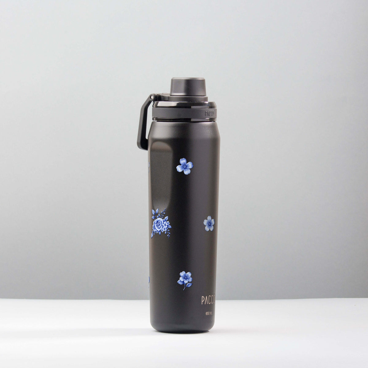 Garrafa Térmica PACCO Vyta 650ml Jardim Azul Preta, foto de estúdio