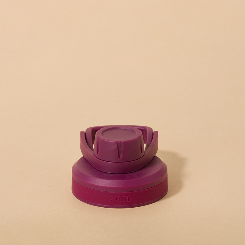 Tampa PACCO Stiff roxa com vedação em silicone para fechamento hermético e seguro, estilo e praticidade em destaque.