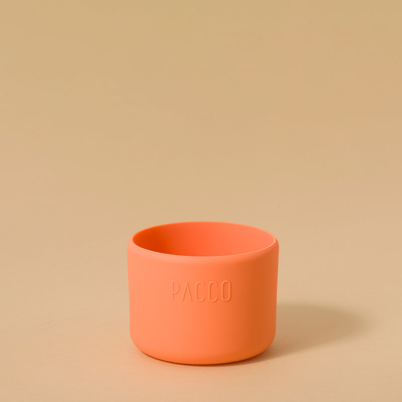 Capa de Silicone PACCO Hydra Base PEQUENO em cor laranja, proteção e estilo para garrafas Hydra, feita de silicone premium e sustentável.