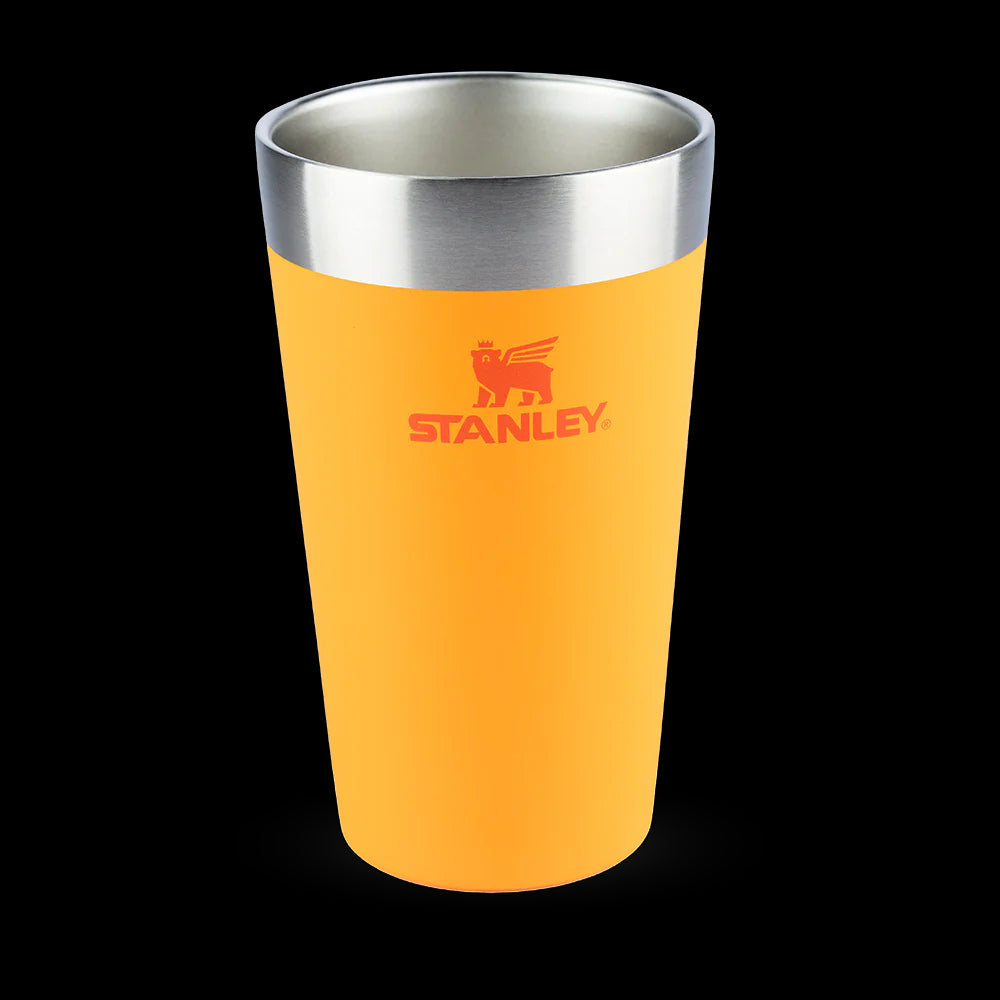 Copo Térmico de Cerveja Stanley - 473ml, mantém bebidas geladas por 4 horas, design sem condensação.