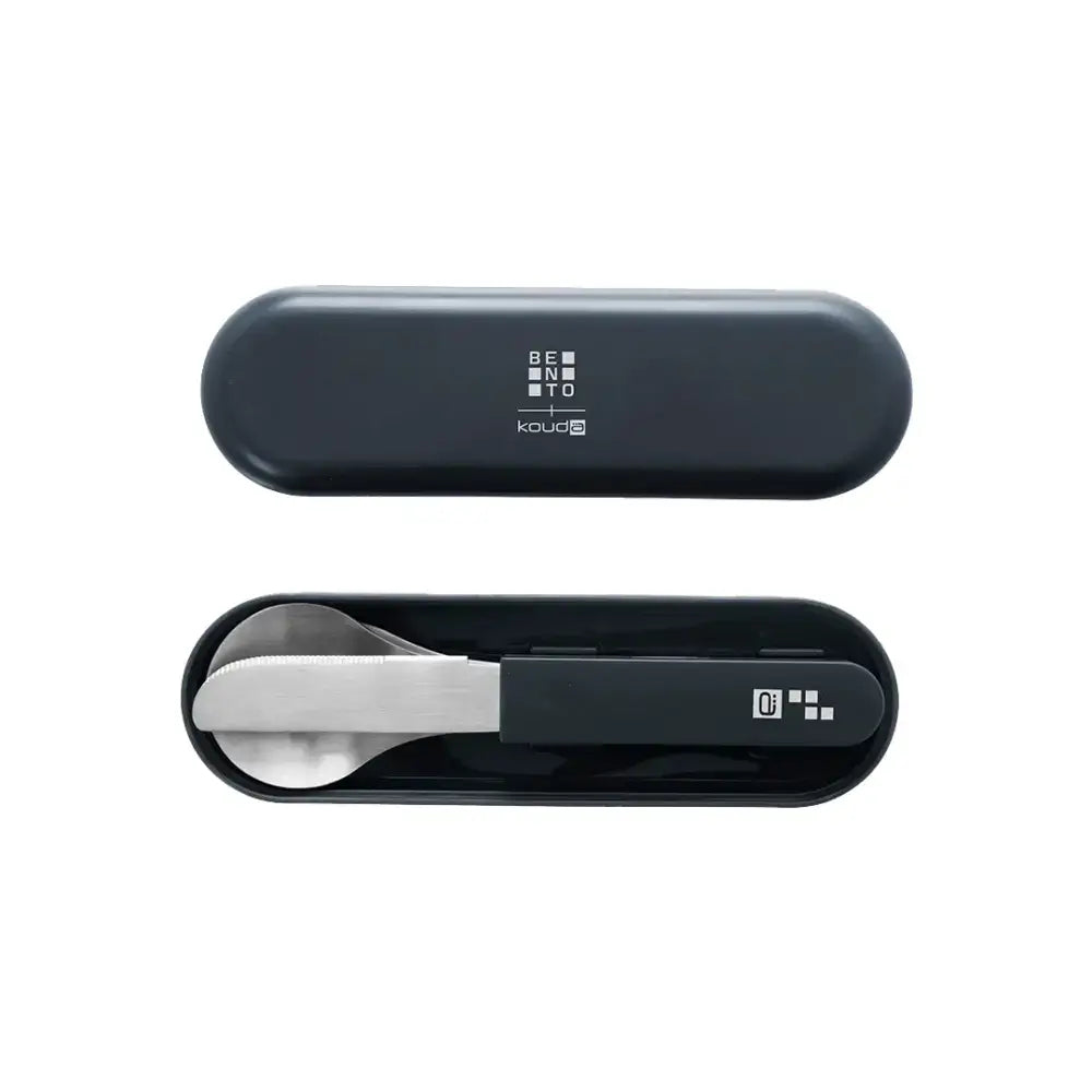 Conjunto de Talheres Bento Trio - Kouda: estojo compacto com talheres de aço inoxidável SAE 304, ideal para praticidade diária.