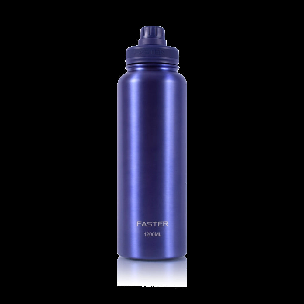 Garrafa Térmica Faster - 1200ml em aço inoxidável 18/8 com isolamento térmico, mantém bebidas quentes por até 12h e frias por até 24h.