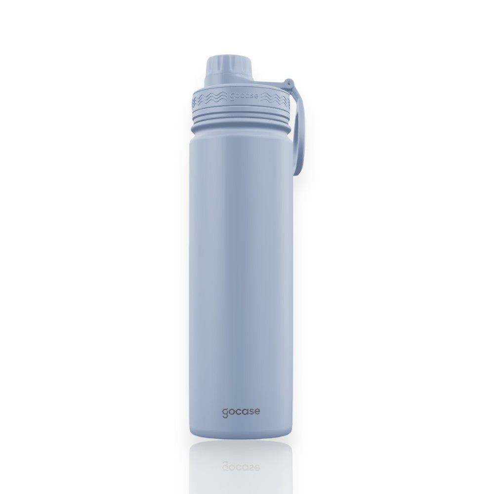 Garrafa Térmica Gocase Fresh - 650ml azul clara com alça embutida, ideal para manter bebidas quentes por 12h e frias por 24h.