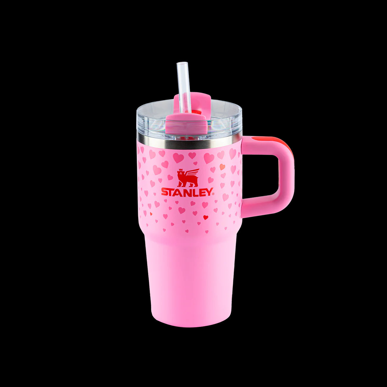 Copo Quencher com alça Stanley | 591ml em rosa com design de corações, alça ergonômica e canudo reutilizável, ideal para bebidas geladas.