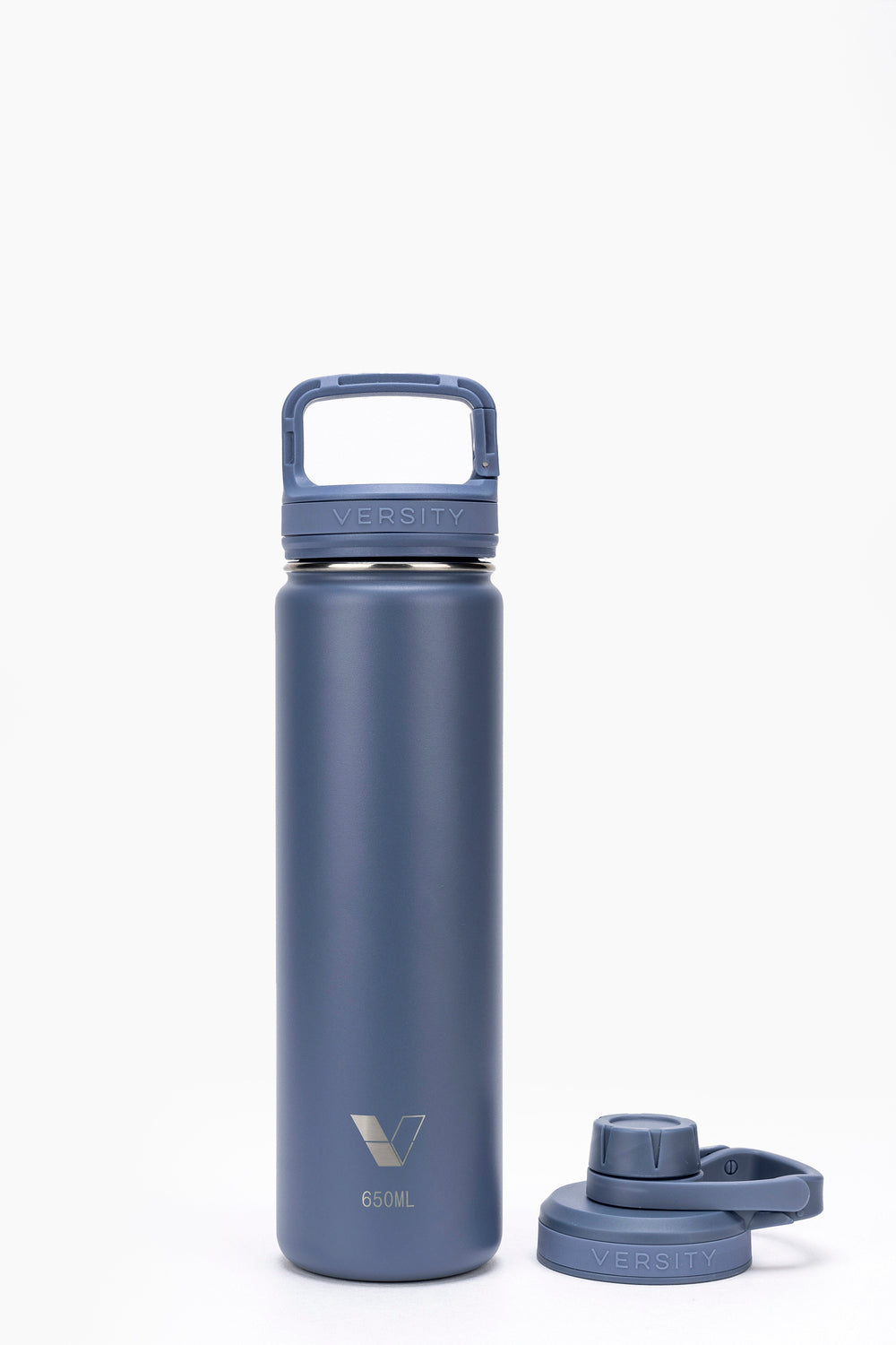 Garrafa Térmica Versity ColdKeeper 650ml com isolamento a vácuo para manter bebidas geladas por até 24 horas.