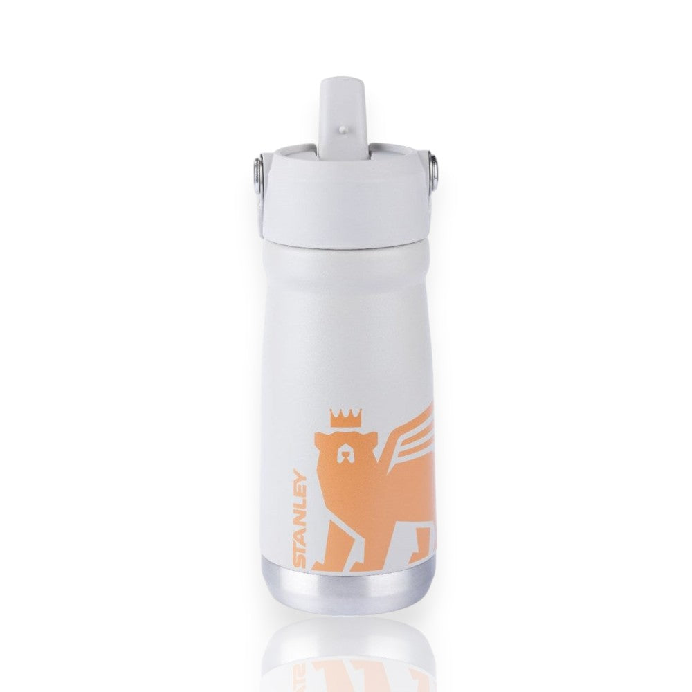 Garrafa Térmica Flip Straw Youth Stanley - 500ml com design infantil e canudo retrátil em fundo branco, ideal para crianças.