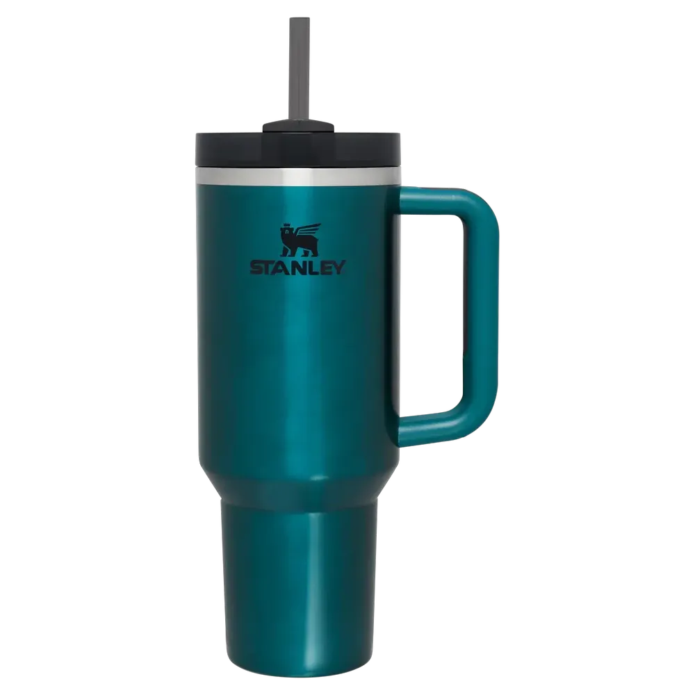 Copo Quencher Stanley 1,18L azul com design ergonômico e tampa FlowState para hidratação prática e estilo no dia a dia.