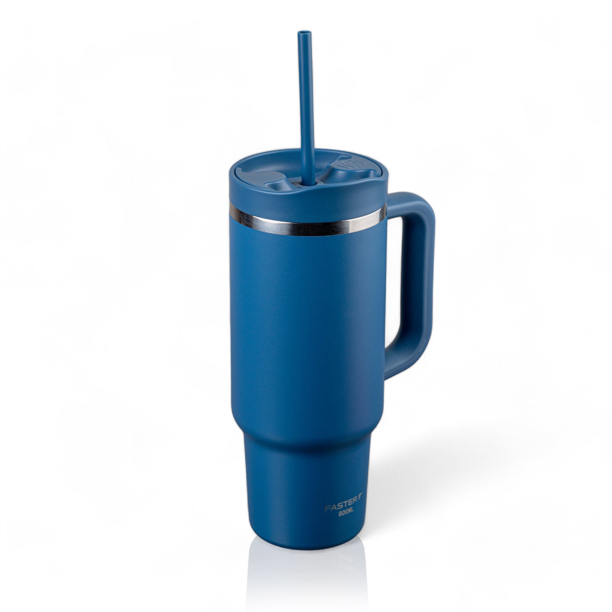Copo Térmico King Faster 800 ml azul com tampa e canudo, ideal para manter bebidas na temperatura desejada.