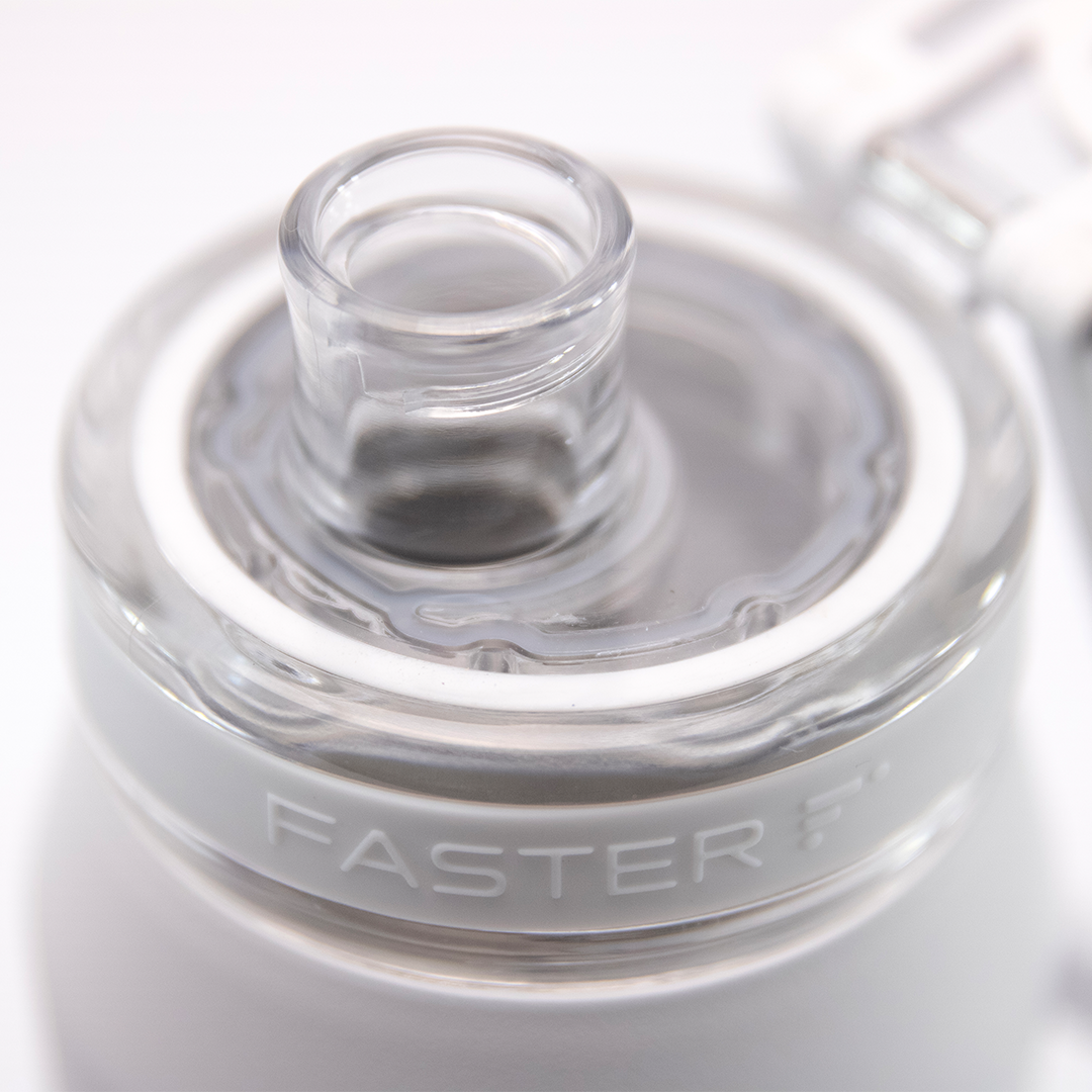 Garrafa térmica Faster Oásis 500ml na cor branca