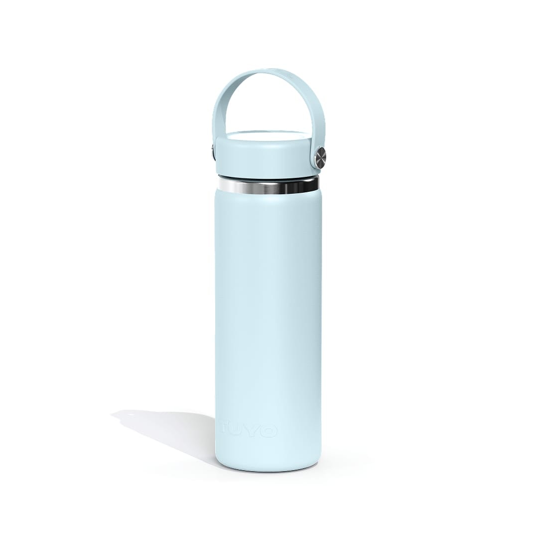 Garrafa Térmica Tuyo 600 ml Azul Névoa, vista frontal com tampa fechada, foto 43 de 87