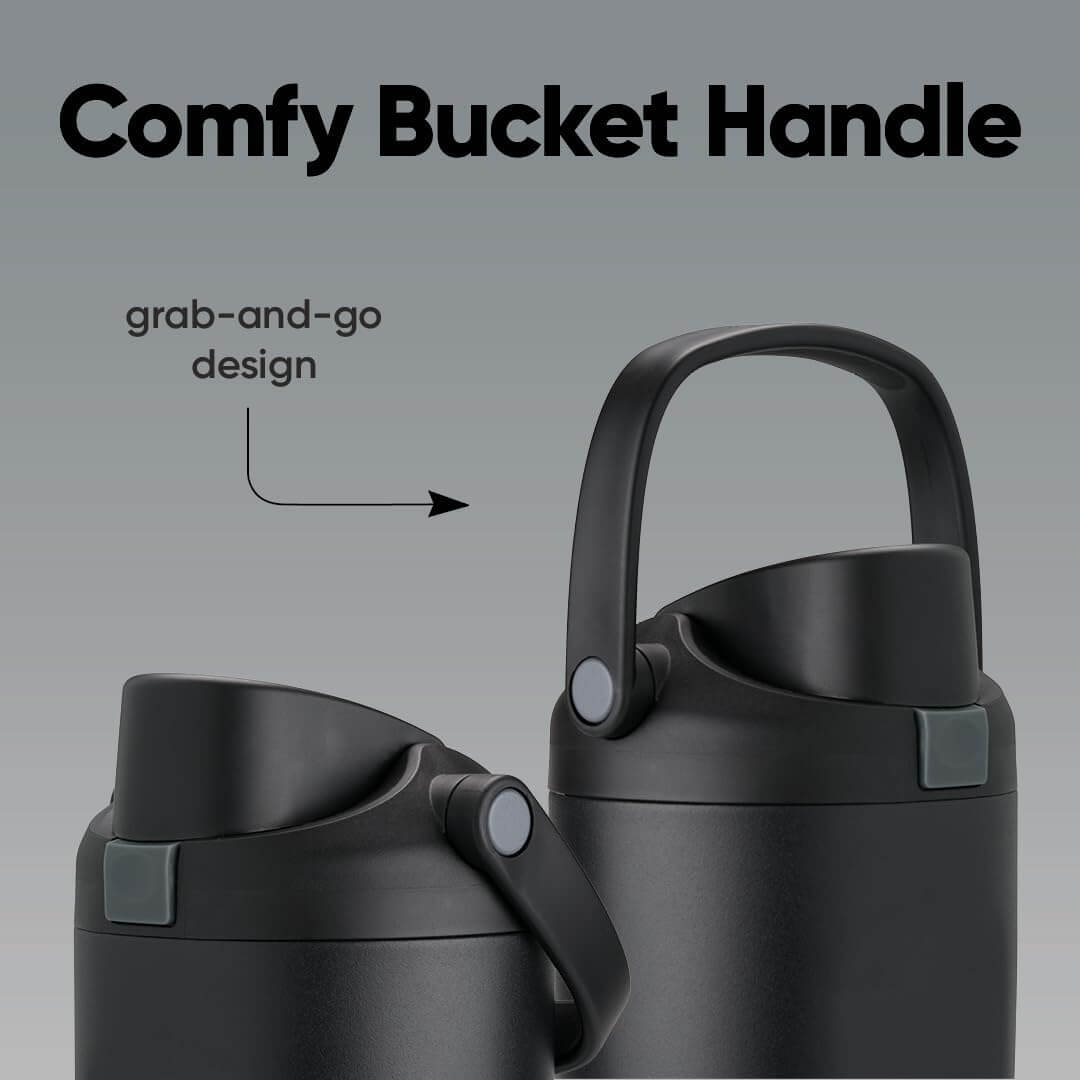 Close-up das tampas e alça "bucket handle" da Garrafa Térmica Owala FreeSip Sway - 887ml, destacando o design "grab-and-go".