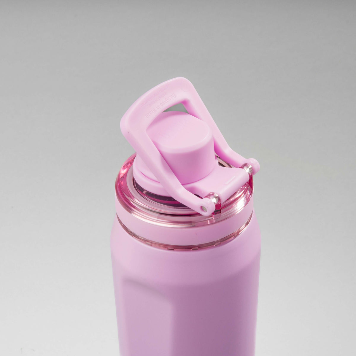 Garrafa Térmica PACCO Vyta 650ml rosa com tampa segura, oferecendo design elegante e capacidade térmica de alto desempenho.