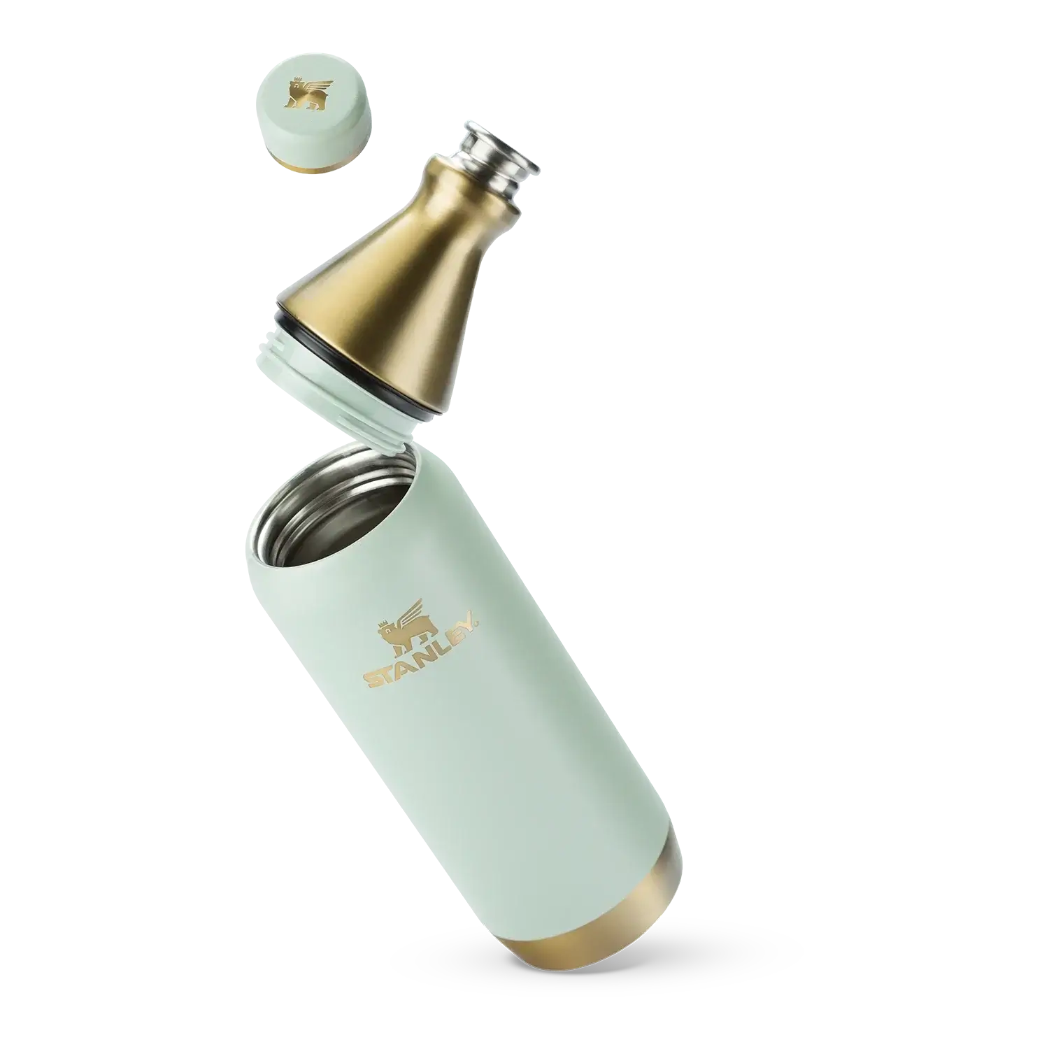 Garrafa Térmica Slim Bottle Stanley | 591ml, design ultracompacto em aço inoxidável, com isolamento a vácuo, cor verde e dourado.