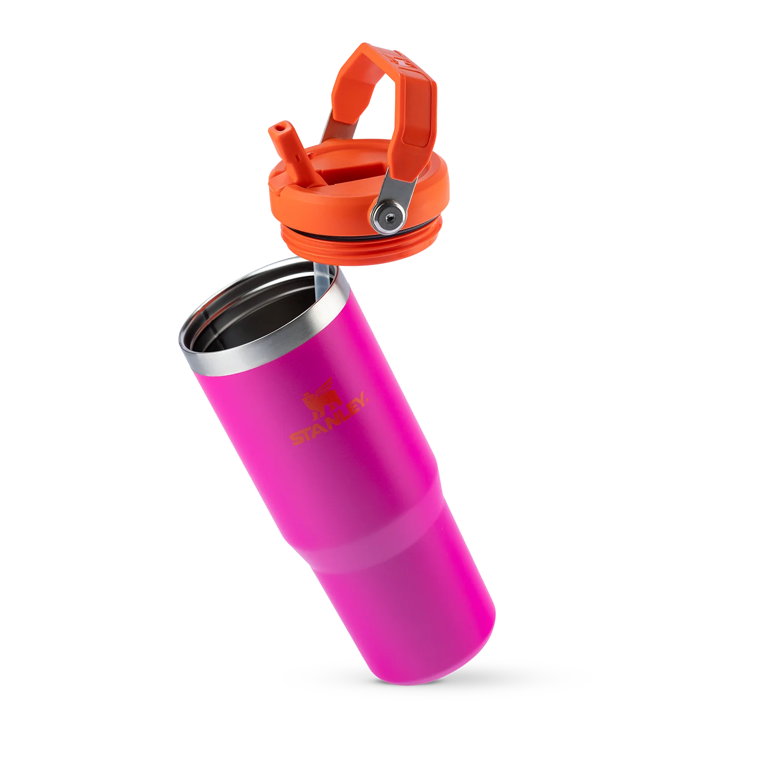 Tumbler Térmico Flip Straw Stanley - 887ml em rosa com tampa laranja destacada, ideal para manter bebidas geladas por até 48 horas.