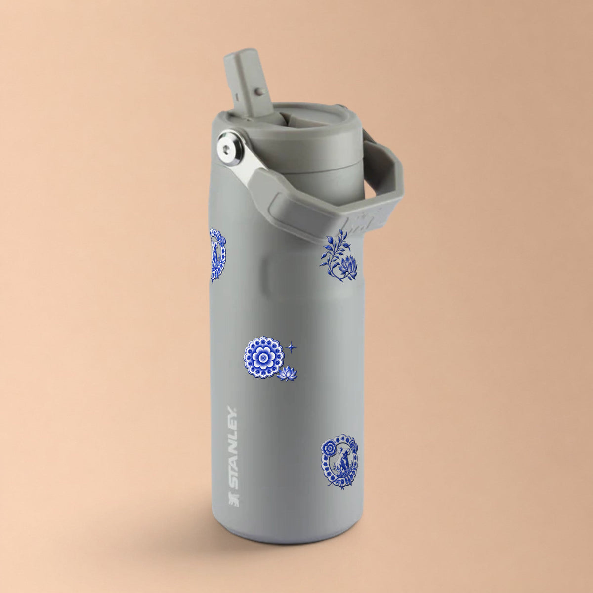 Garrafa Térmica Stanley Aerolight Flip Straw 473ml Porcelana de Coalas Ash