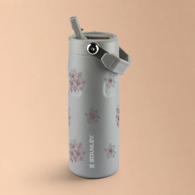 Garrafa Térmica Stanley Aerolight Flip Straw 473ml Floral Rosa Ash, com a tampa aberta