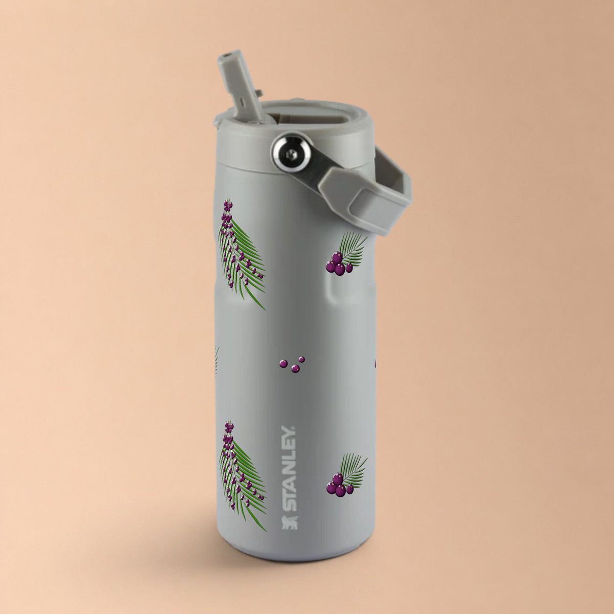 Garrafa Térmica Stanley Aerolight Flip Straw 473ml Açaí Ash, com a tampa aberta