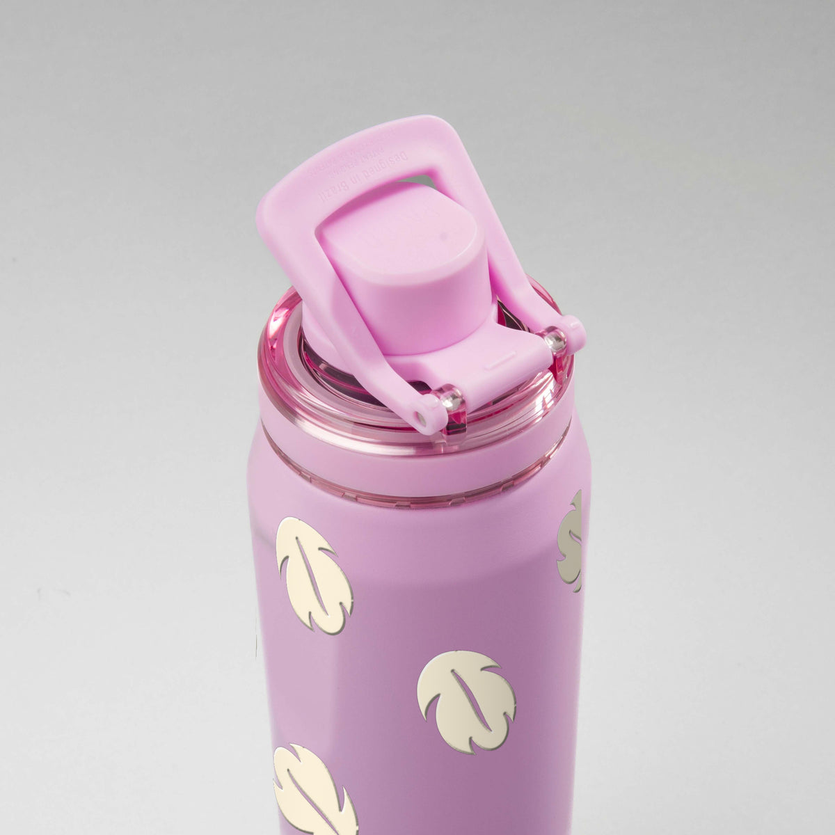 Garrafa Térmica PACCO Vyta 500ml Folhas Creme Lilás, vista de cima com a alça levantada