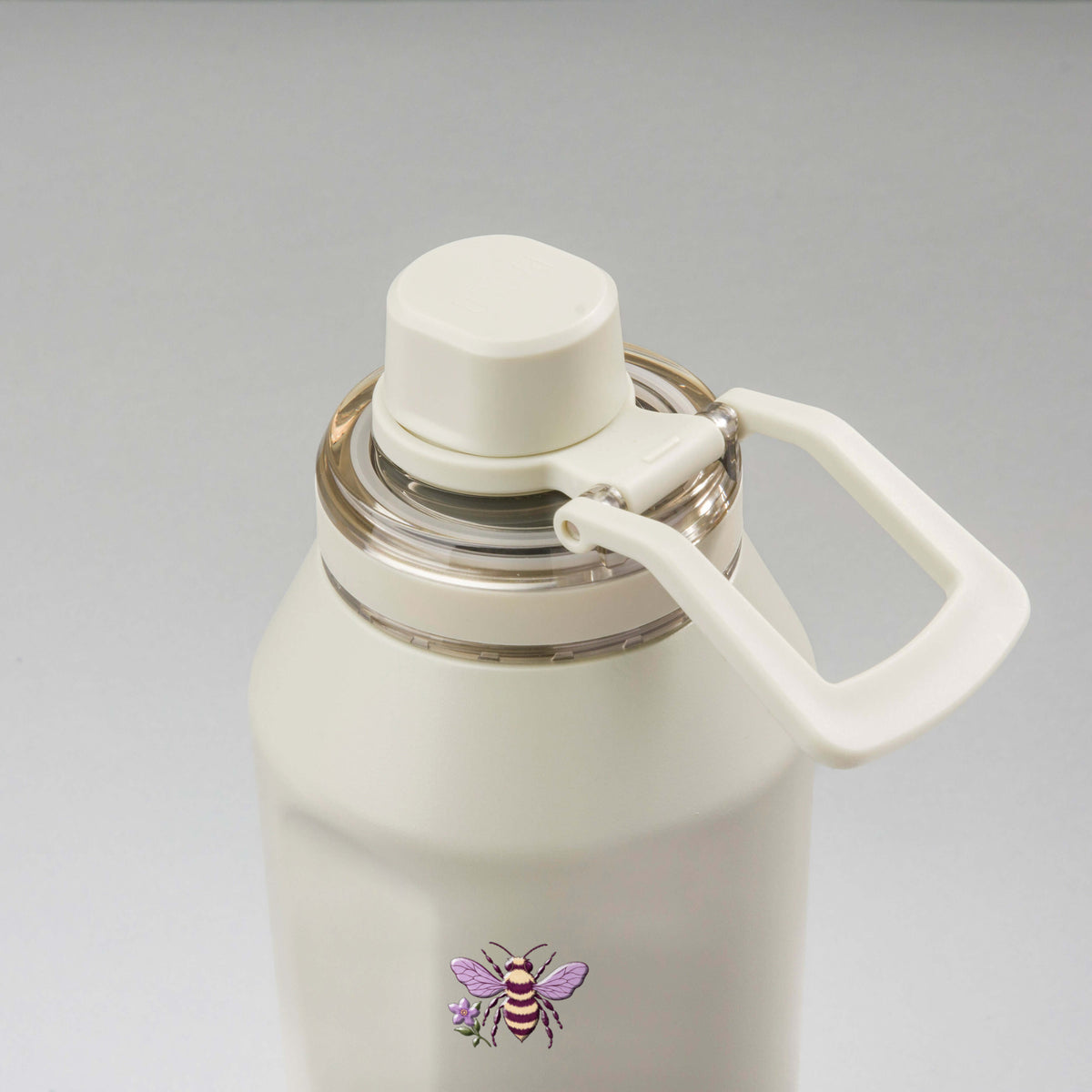 Garrafa Térmica PACCO Vyta 1200ml Lavanda Botânica Creme, vista de cima com a alça de lado