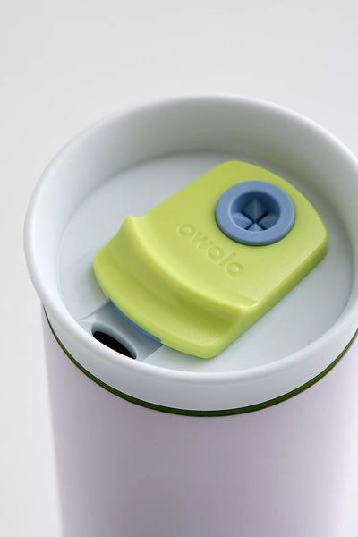 Copo Tumbler Térmico Owala - 710ml | 24oz com tampa verde e azul, isolamento a vácuo e design elegante para bebidas frias e quentes.