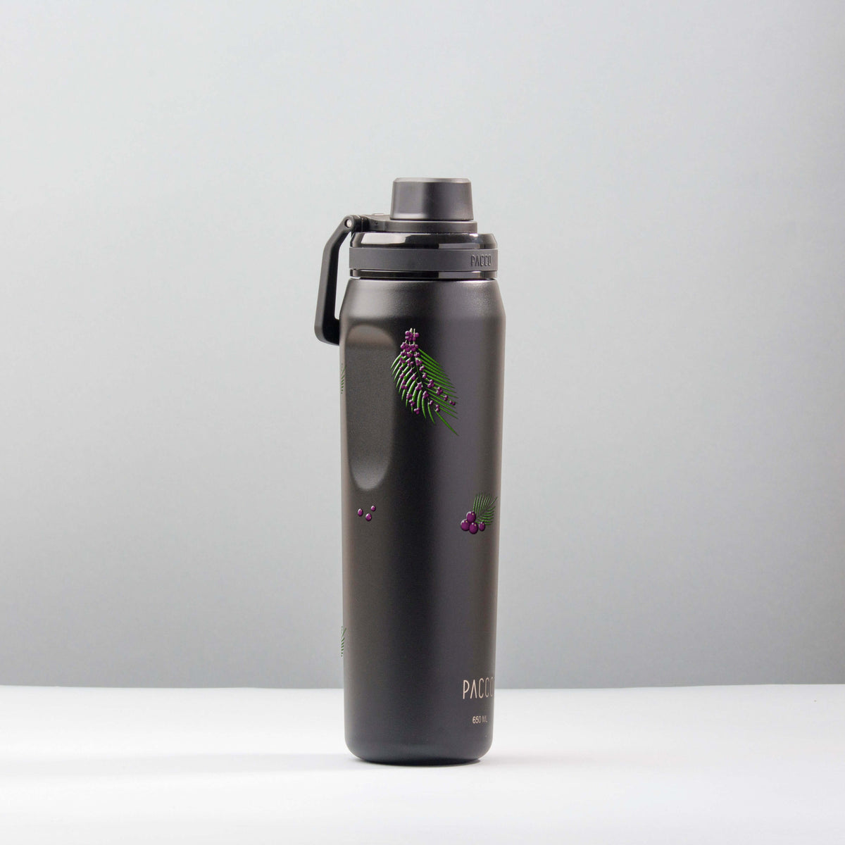 Garrafa Térmica PACCO Vyta 650ml Açaí Preta, foto de estúdio