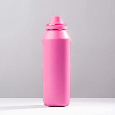 Garrafa Térmica PACCO Vyta 1200ml, rosa, feita de aço inox, alta performance térmica, mantém bebidas quentes ou frias por horas.
