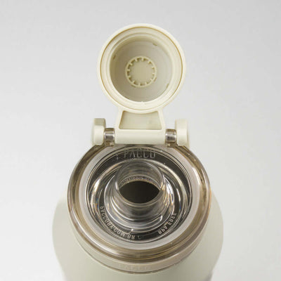 Tampa aberta da Garrafa Térmica PACCO Vyta 1200ml em aço inox, destacando o design e funcionalidade para bebidas frias e quentes.