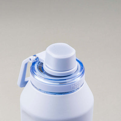 Garrafa Térmica PACCO Vyta 1200ml com tampa destacável, design elegante e capacidade de manter bebidas frias por 24h, quentes por 12h.