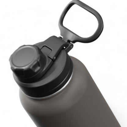 Tampa com bico - Spout Lid para garrafas térmicas, compatível com várias marcas, facilita o uso com uma só mão, prática e higiênica.