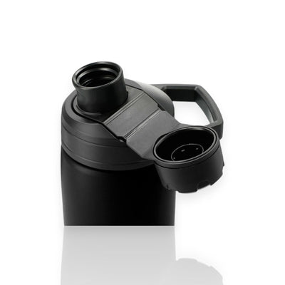 Garrafa Térmica Camelbak Chute Mag - 1000ml com tampa magnética aberta e bico ergonômico para fácil uso e transporte prático.