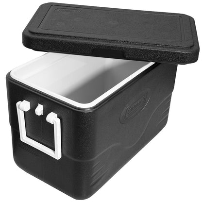 Caixa Térmica 26,5L Personal All Black Coleman com tampa FlipLid™ em preto para conservação de alimentos e bebidas em eventos.