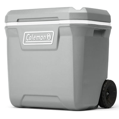 Caixa Térmica com Rodas 61,5L cinza para conservação térmica prolongada e transporte fácil, ideal para manter gelo por até 4 dias.