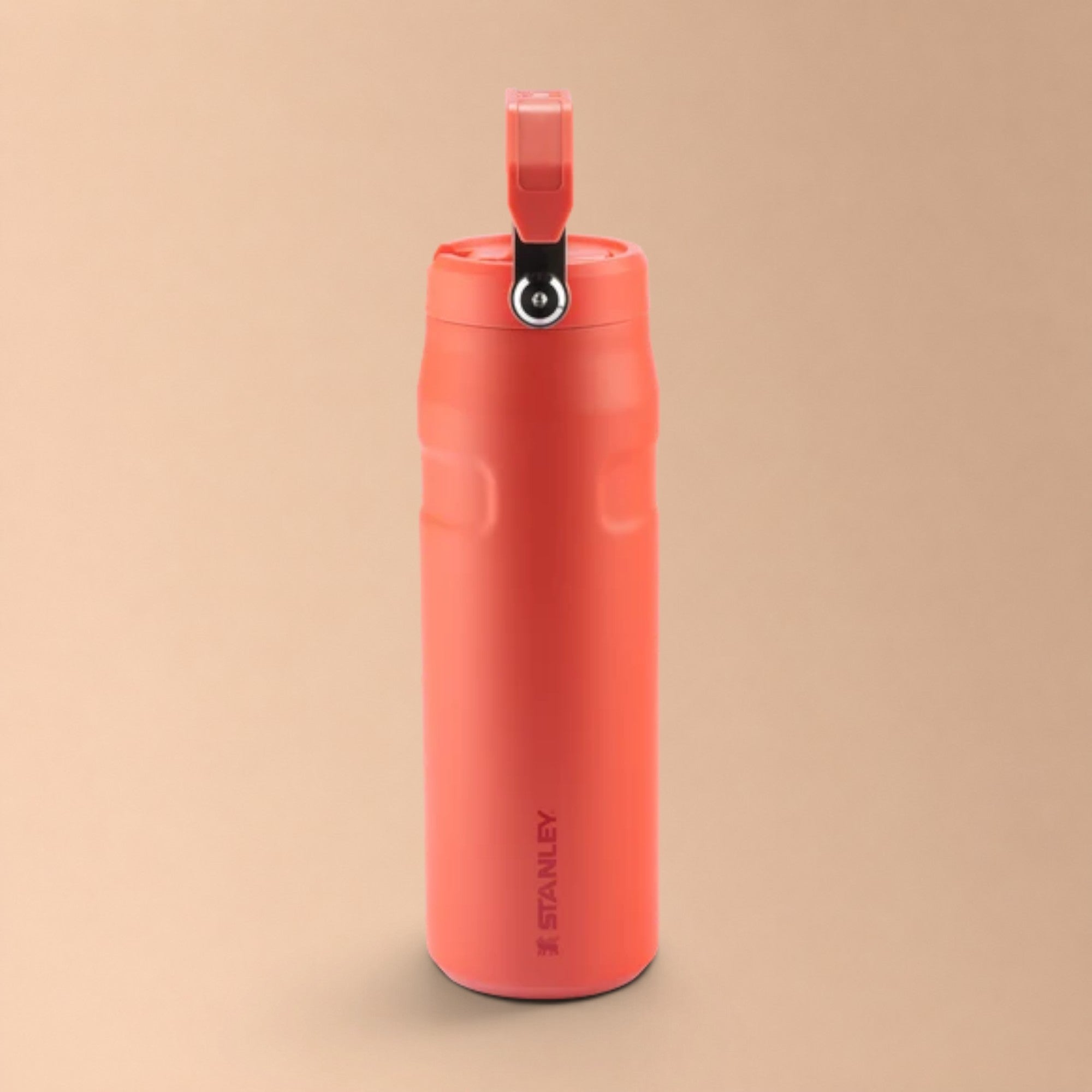 Garrafa Térmica Aerolight Flip Straw Stanley 710ml