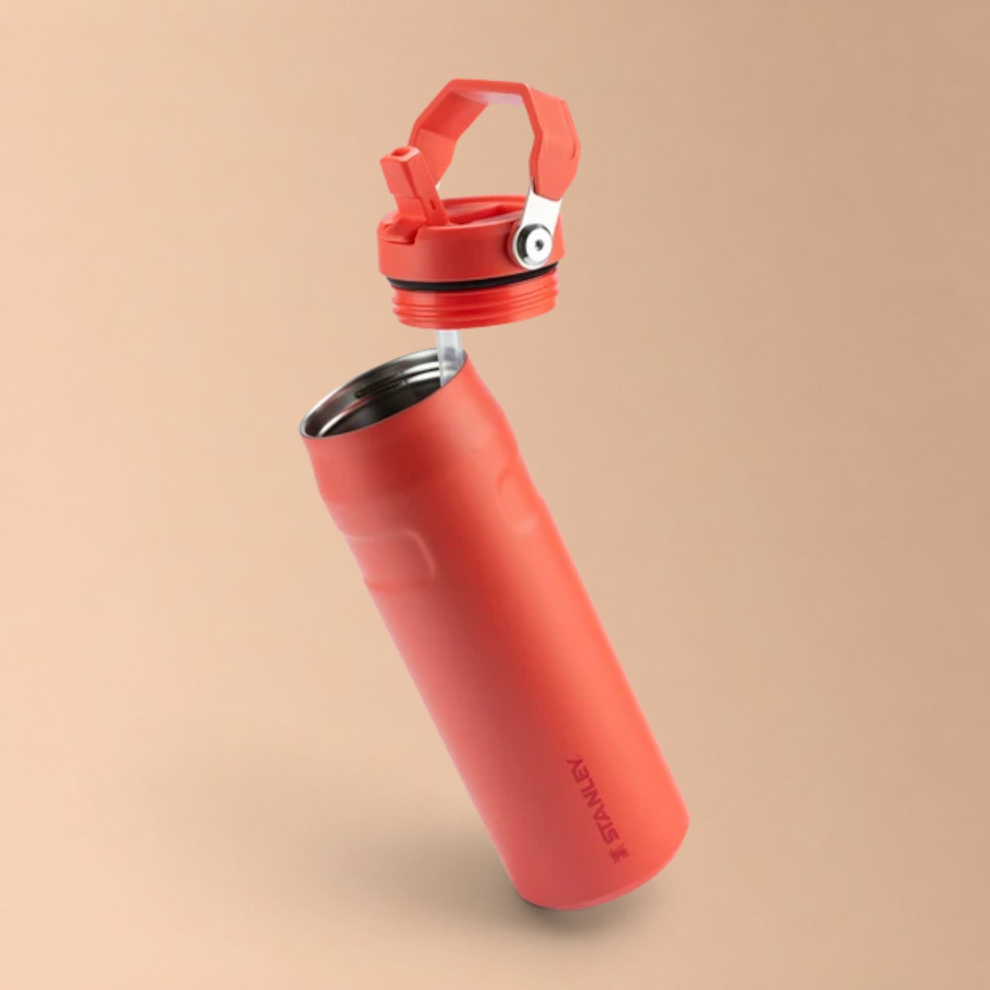 Garrafa Térmica Aerolight Flip Straw Stanley 710ml