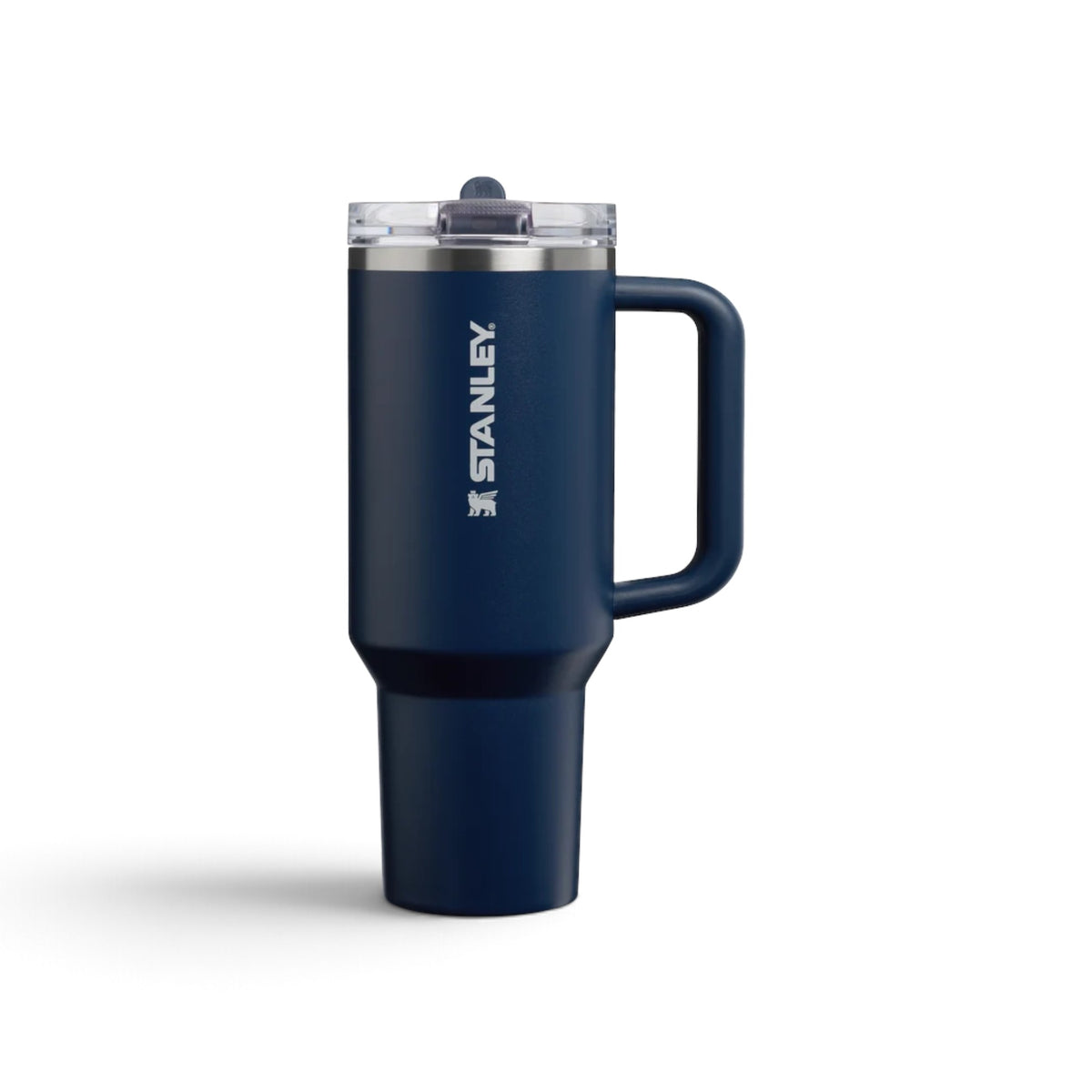 Copo Quencher Protour Stanley (1,18 L) Dark Navy, vista frontal com tampa fechada