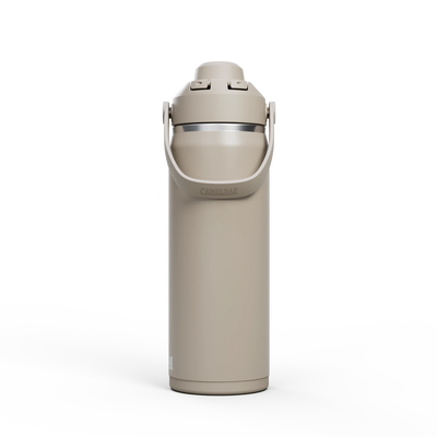 Garrafa Térmica Camelbak Thrive Chug 590ml em tom bege com alça para transporte.