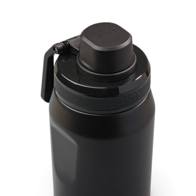 Detalhe da Garrafa Térmica PACCO Vyta 350ml preta com design moderno e tampa ergonômica, ideal para uso diário e viagens.
