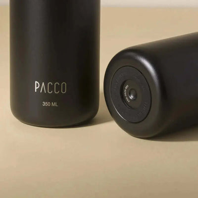 Garrafa Térmica PACCO Hydrav2 350ml preto com design elegante e isolamento térmico, ideal para bebidas quentes e frias.
