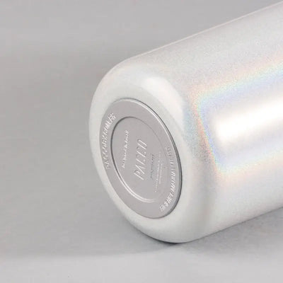 Detalhe da Garrafa Térmica Vyta 500ml PACCO | PEDRAS PRECIOSAS com acabamento em aço inox.