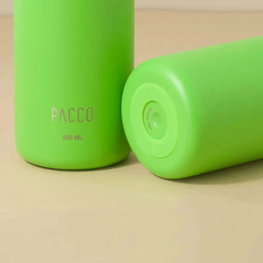 Garrafa Térmica PACCO Hydrav2 500ml verde com design elegante e durável, ideal para manter bebidas frias ou quentes por horas.
