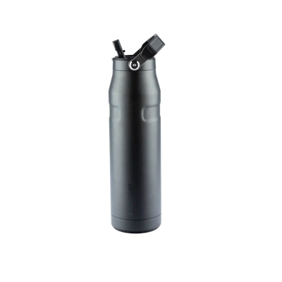 Garrafa Térmica Stanley Aerolight™ Flip Straw - 1,1L preta com isolamento a vácuo para alto desempenho térmico e sustentabilidade.