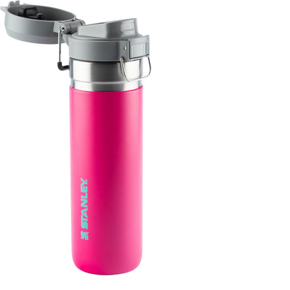 Garrafa Térmica Quick Flip Stanley - 710ml rosa com tampo cinza aberta, ideal para hidratação eficiente e praticidade em movimento.