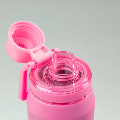 Detalhe da Garrafa Térmica PACCO Vyta 650ml rosa com tampa aberta, mostrando o design de alta qualidade e praticidade.