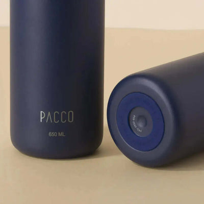 Garrafa Térmica PACCO Hydrav2 650ml azul com isolamento a vácuo de parede dupla para alto desempenho térmico.