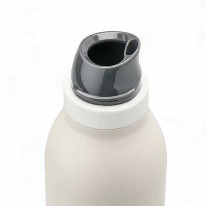 Garrafa Térmica Owala Twist - 710ml | 24oz com bico FreeSip demonstrando o design moderno e funcional.