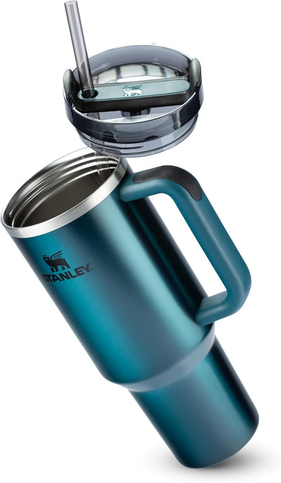 Copo Quencher Stanley 1,18L em aço inox 18/8 reciclado, design elegante e ergonômico, ideal para academia, escritório e viagens.