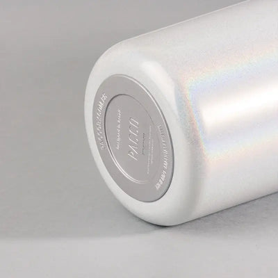 Garrafa Térmica Vyta 950ml PACCO | PEDRAS PRECIOSAS em detalhe, destacando o design sofisticado e acabamento premium em aço inox.