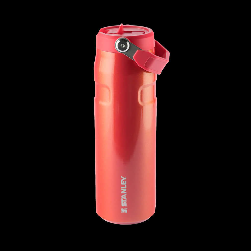 Garrafa Térmica Aerolight Flip Straw Stanley 710ml em aço inox com isolamento térmico para bebidas geladas ou quentes