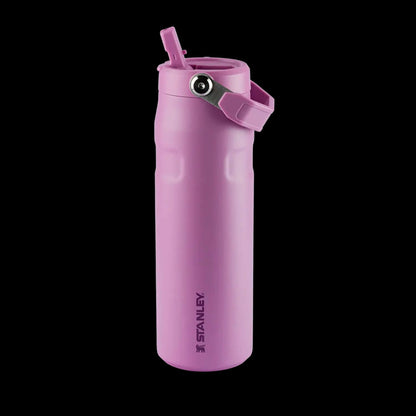 Garrafa Térmica Aerolight Flip Straw Stanley 710ml rosa com tecnologia Aerolight e tampa Flip Straw, leve e durável, 710ml.